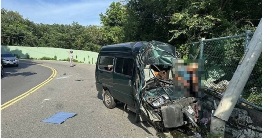 灌漿車失控衝對向老闆娘與貨車司機雙亡。（圖／翻攝畫面）