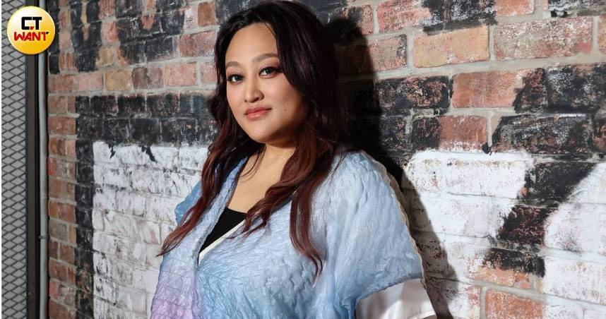 女歌手家家談到花蓮救災，竟脫口「不用感謝政府」，短時間遭網友出征。（圖／楊澍攝）