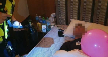 慶端午黑幫賣笑氣「買2送1」 警逮開趴20人