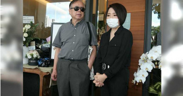 羅青哲曝94歲母哀傷過度 臥病在床缺席明日告別式