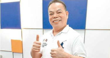 被老師嘲笑像原始人!蔡頭「整形毀事業」超後悔 術前嫩照曝光
