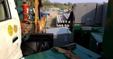 台南台電工安意外 包商吊掛400公斤變電箱砸落1工人沒生命跡象