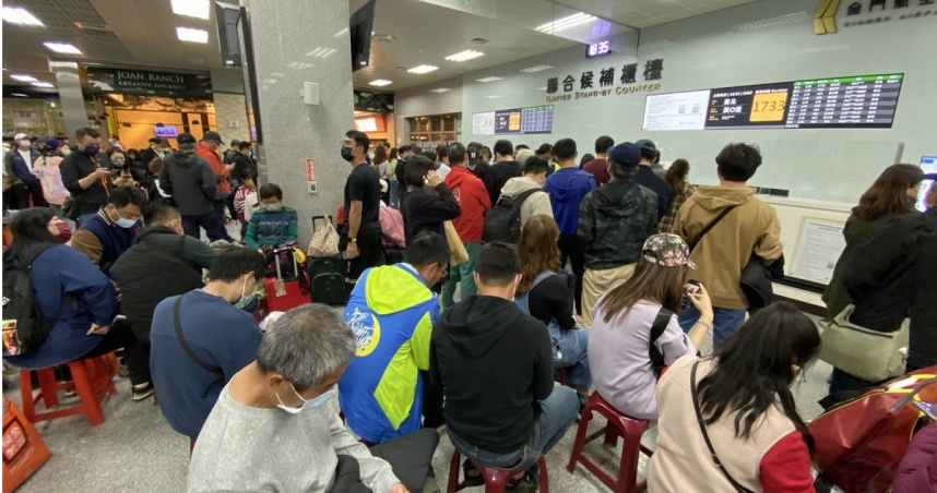 金門這兩天因濃霧影響，導致金門機場數度暫停起降。（示意圖／報系資料照）