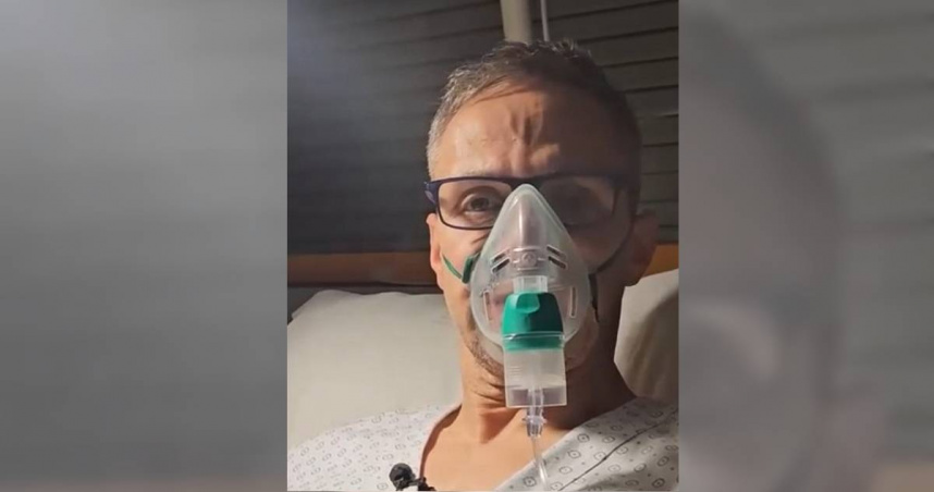 55歲的金融分析師坎波洛（Paolo Campolo）因強行打開1處緊急出口，成功救出15至20位年輕人，而被外界譽為英雄。（圖／翻攝自20 Minuten）