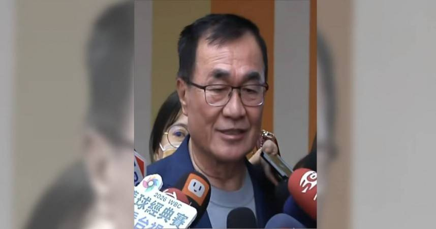 新北市長參選人李四川談及輝達落腳北士科經過，強調未來將檢討法令、優化投資環境，協助企業在台灣發展。（圖／截自中天電視直播）