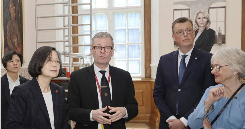 台灣前總統蔡英文於當地時間5月13日親自出席在丹麥舉行的「2024年哥本哈根民主高峰會」。（圖／翻攝自蔡英文臉書）