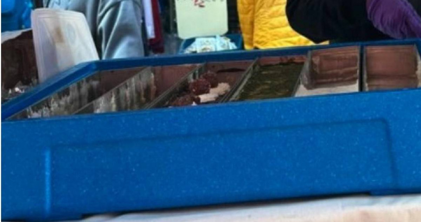 菜市場有販售提拉米蘇近期在PTT引起討論。（圖／翻攝自PTT）