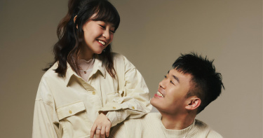 王齊麟帶著懷孕的愛妻陳詩媛上節目放閃。（圖／快電商提供）