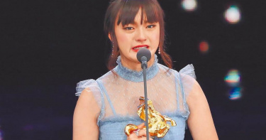 女星文淇（陳文淇）在14歲時憑電影《血觀音》拿下金馬獎最佳女配角獎。（圖／報系資料照）