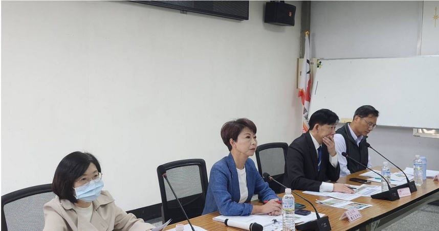 立委陳亭妃19日召集中央部會，追蹤溪北糖鐵五分車地方創生計畫進度。（圖／陳亭妃辦公室提供）