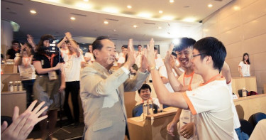 公布第一波7名區域立委 親民黨:專業取代撒錢