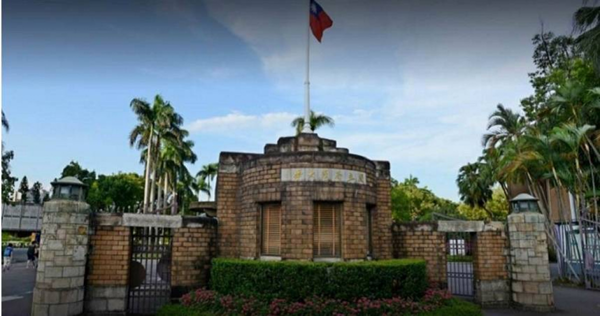 曾傳訊最後道別!親友阻止來不及 台大女學生宿舍墜11樓不治 | 社會 | CTWANT