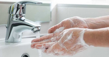 【抗疫情報】多洗手成抗疫關鍵 「次氯酸水」溫和不刺激更勝酒精