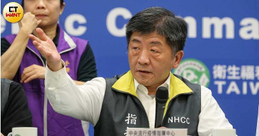 陳時中跟顏清標通電話 成功說服大甲媽祖延期繞境