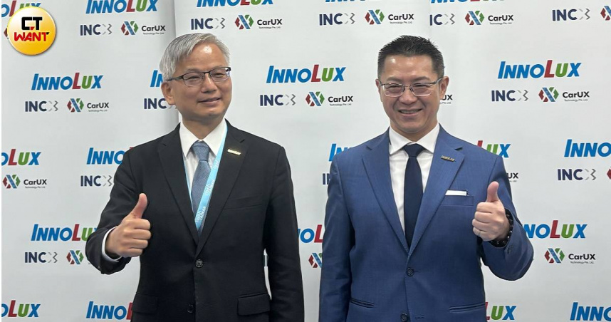 群創光電今日公告，原總經理楊柱祥（左）專任睿生光電董事長，發言人由董事長暨執行長洪進揚（右）接任。（圖／鄭思楠攝）