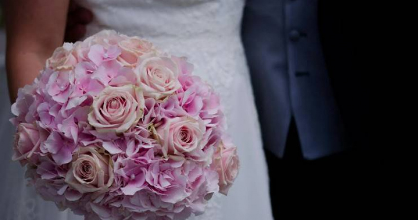 苗栗1名男子透過TikTok與女網友熱戀，並遭對方哄騙出資機票900元美金，所幸警方及時阻詐。（示意圖／翻攝Pexels）