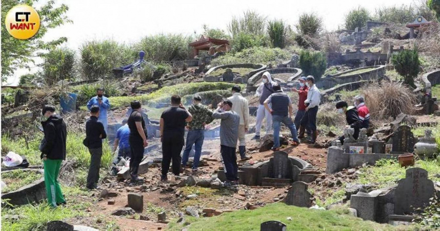 殯葬基金管理將於7月1日起統一規範專款專用。（示意圖／侯世駿攝）