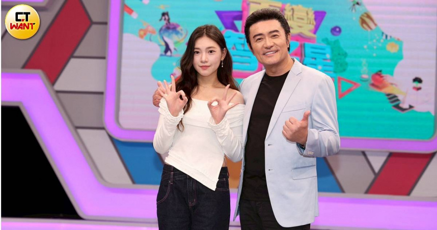 李㼈帶著女兒李紫嫣上節目，認與前三立副總龔美富熟識。（圖／蘇聖倫攝）