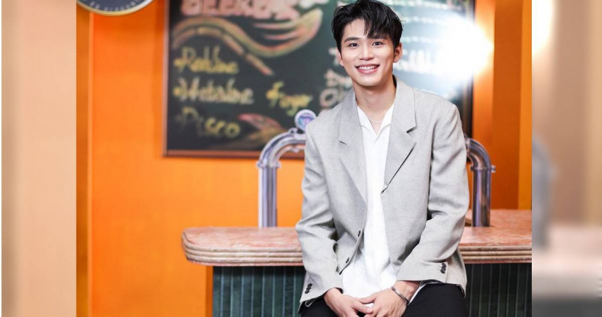 王品澔身材高挑，散發大男孩活力。（圖／陳俊吉攝）