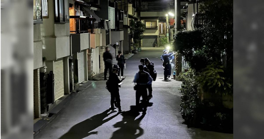 大阪一名76歲婦人在返家路上遭一名年輕男子搭訕、尾隨，最後遭對方從背後絞頸至昏迷，手上配戴的勞力士名錶則遭對方搶走。（圖／翻攝MBS NEWS）