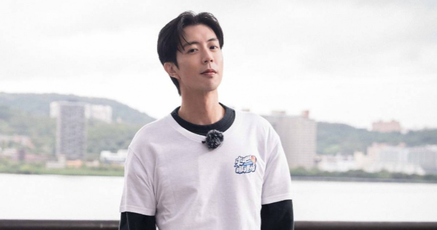 棒棒堂小杰道歉了。（圖／翻攝自臉書＠ycofficial）