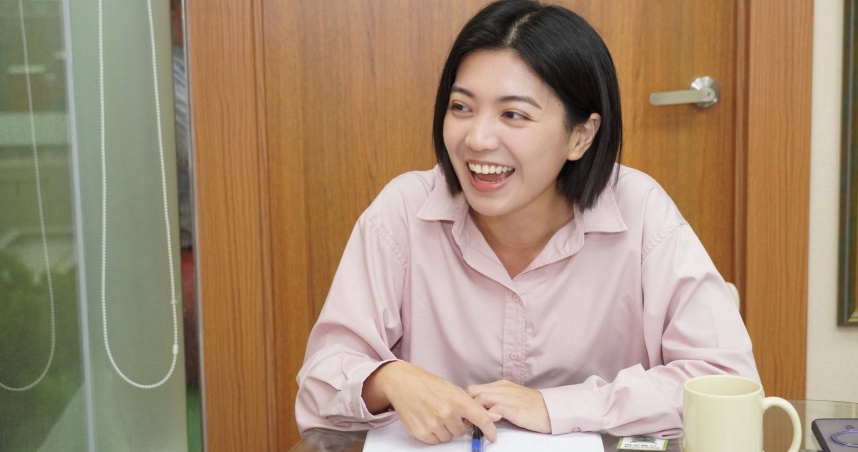 民進黨大安文山市議員擬參選人劉品妡批評，藍營以性羞辱方式攻擊女性候選人，既低級又偏離公共討論。（圖／翻攝自劉品妡臉書）