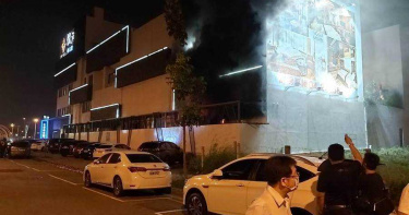 逾70人險死!詐騙車手拒捕 竟放火燒摩鐵