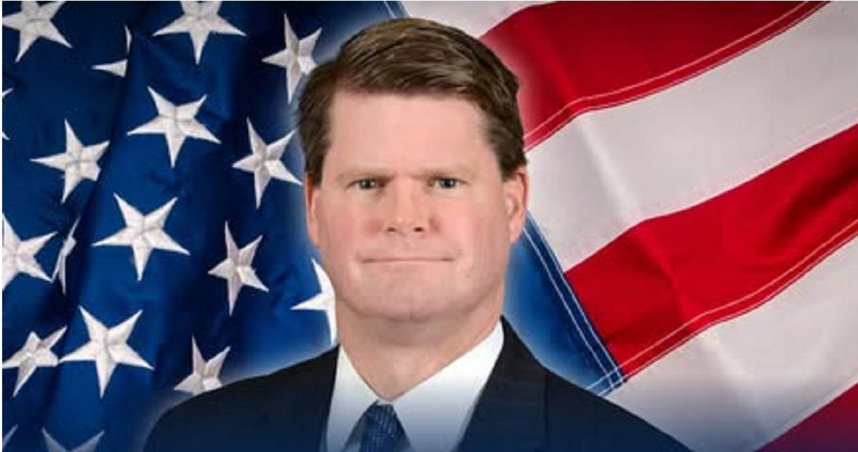 美中經濟暨安全檢討委員會主席薛瑞福（Randall Schriver）。（圖／翻攝自Facebook／總統府發言人）