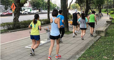 台灣獨身族破千萬 黃天牧「讓人感到驚訝」 力推信託2.0