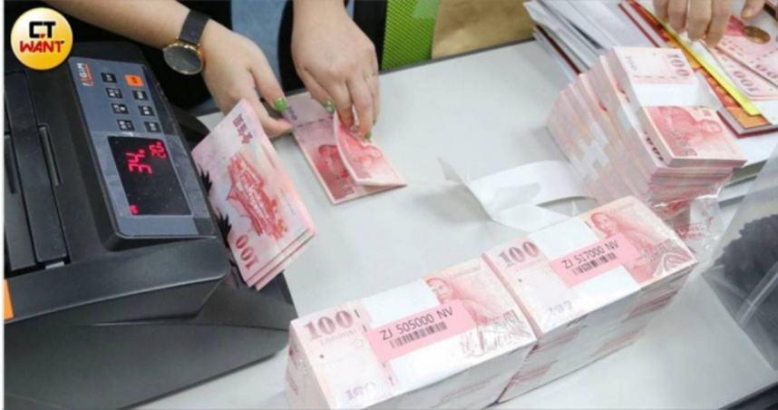 北市府喊出2024年超徵新台幣34.5億元可用以對抗國際關稅震盪，台北市議員許淑華認為市長蔣萬安沒有細部規劃。（示意圖／黃鵬杰攝）