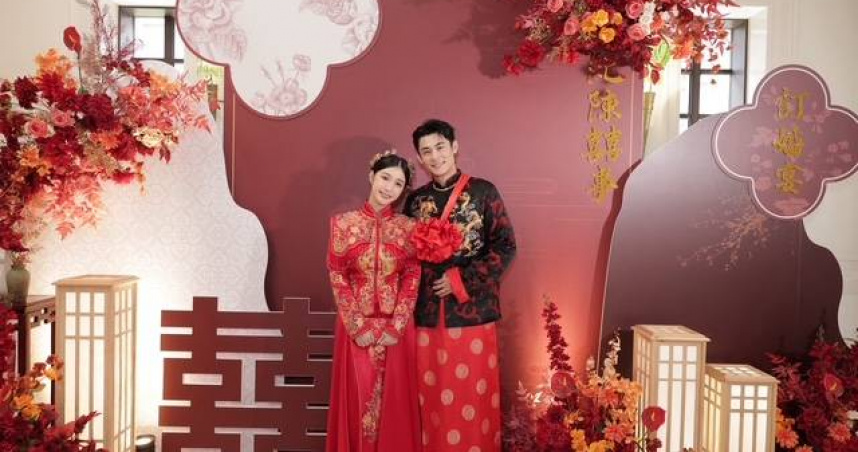 陳奕今與交往一年的紀曦晨舉辦訂婚儀式，同時宣布懷孕的好消息。（圖／陳奕提供）