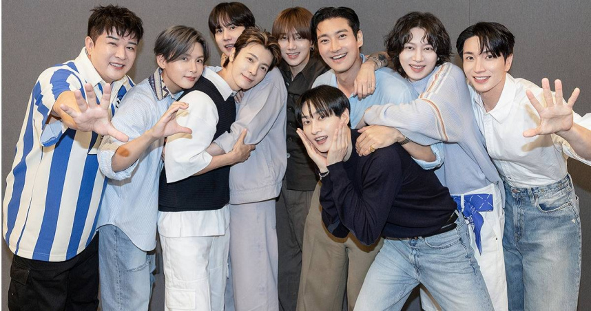 九位成員捎來問候，以中文「我很想你」、「老婆」、「謝謝大家」表心意。（圖／SM Entertainment提供）