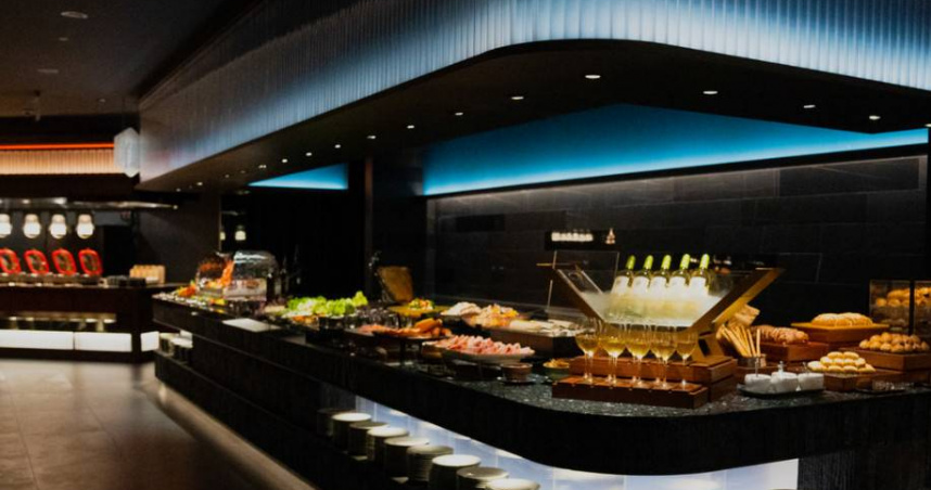 島語餐廳被封為「全台最難訂位buffet」。（圖／翻攝自島語臉書）