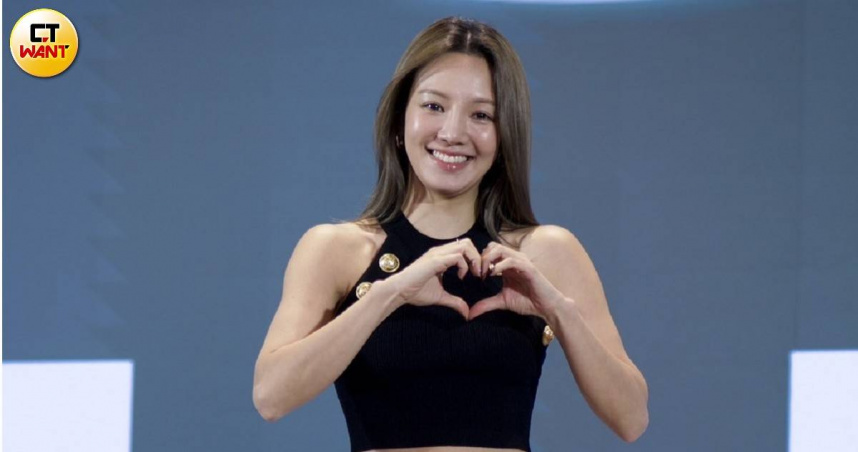 少女時代成員孝淵首次參加台灣綜藝節目《廚師的迫降：客家廚房2》，透露溝通完全沒有問題。（圖／蘇聖倫攝）