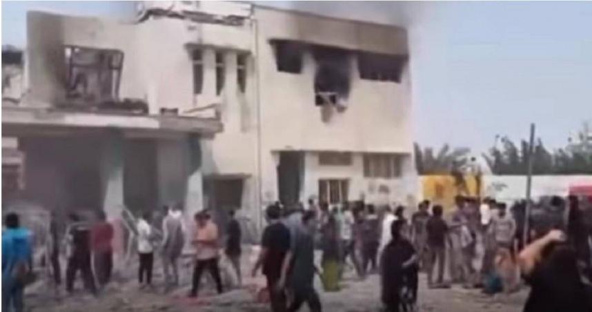 以色列的空襲擊中了伊朗南部荷莫茲甘省城市米納卜的1所女子小學，造成108人死亡。（圖／翻攝自Facebook／The Hodgetwins）