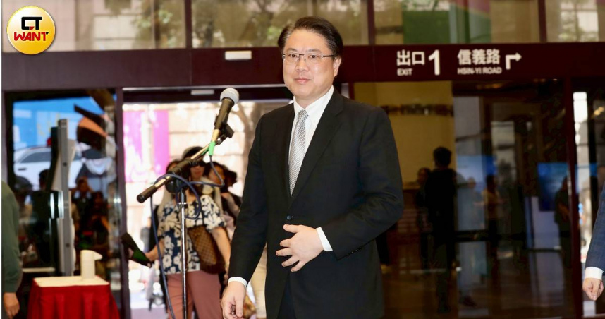 白宮記者協會晚宴驚傳槍響，身在案發現場附近的林右昌表示，事發當下周邊警笛聲大作，感受相當真實。（圖／方萬民攝）