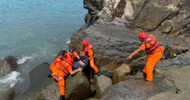 2波小浪不以為意第3波遭捲走 宜蘭釣客憶落海瞬間「人生跑馬燈都出現了」
