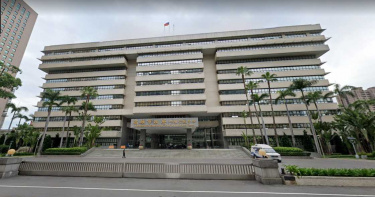 跟進雙北 高雄宣布:高中以下可請假不到校