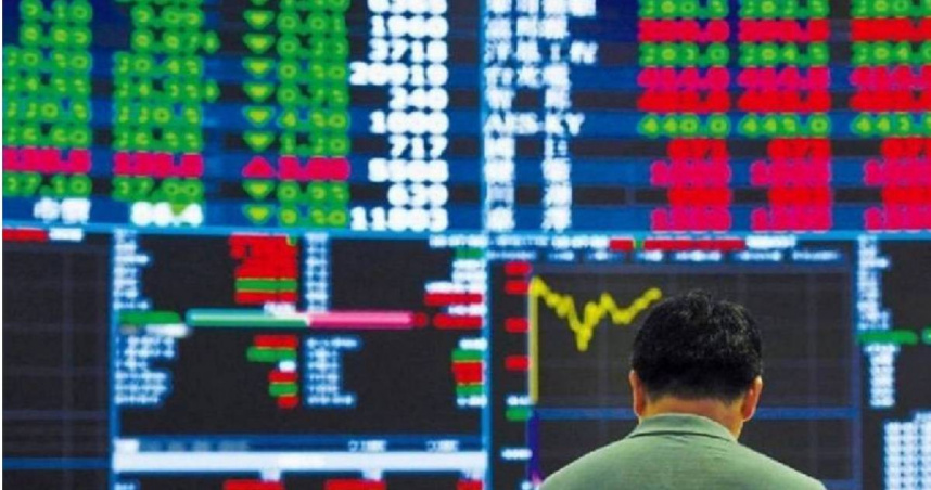 證交所昨日公告15檔注意股票名單。（圖／報系資料照）