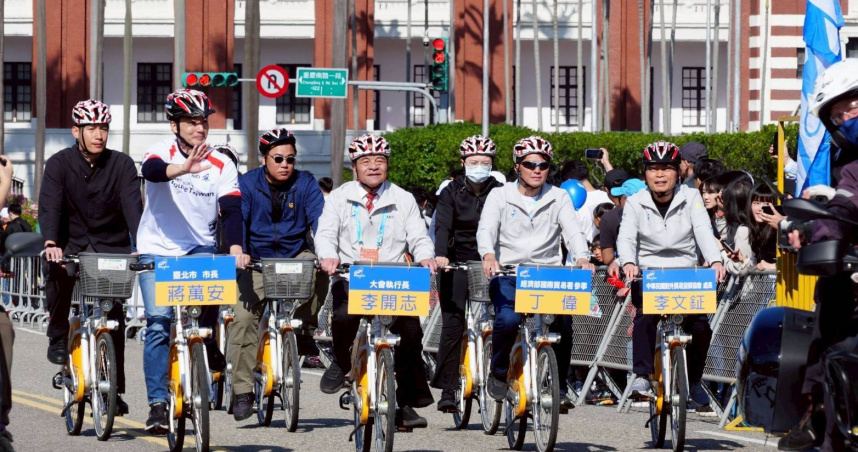 蔣萬安出席國際自由車環臺賽臺北站開幕活動。（圖／台北市政府提供）