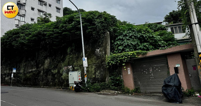 學產假約2／「黃金守衛」遺產失守　找新光吳家救火遭拒
