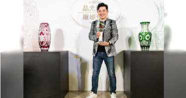 李明川舊疾復發無法久坐 敬業忍腿疼「痛感程度達新高」