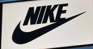 兒子刷自己信用卡搶限量鞋「折扣很多」 Nike北美總經理引咎下台