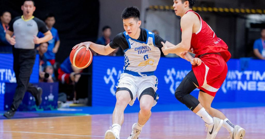 林庭謙23日替中華隊貢獻13分、5籃板及4助攻。（圖／取自FIBA官網）