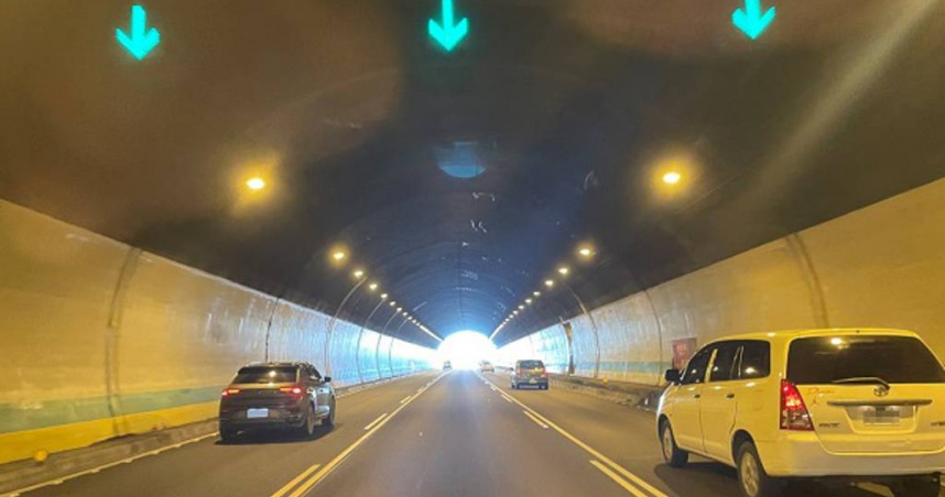 開車若沒有正確使用車燈，可能吃罰單。（示意圖／翻攝自新北市政府交通局官網）