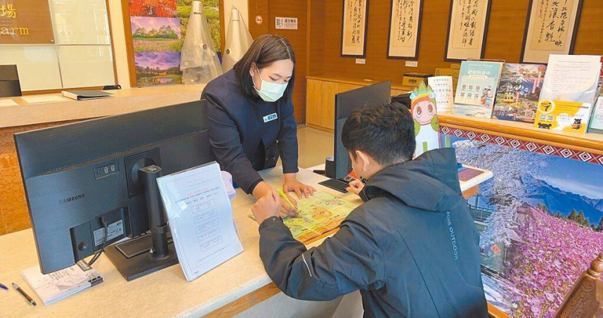 台中谷關、梨山等地區訂房率仍有5成至9成以上，當地旅宿觀光業者認為，在國旅低迷情況下，端午連假訂房率已算不錯。（圖／李京昇攝）