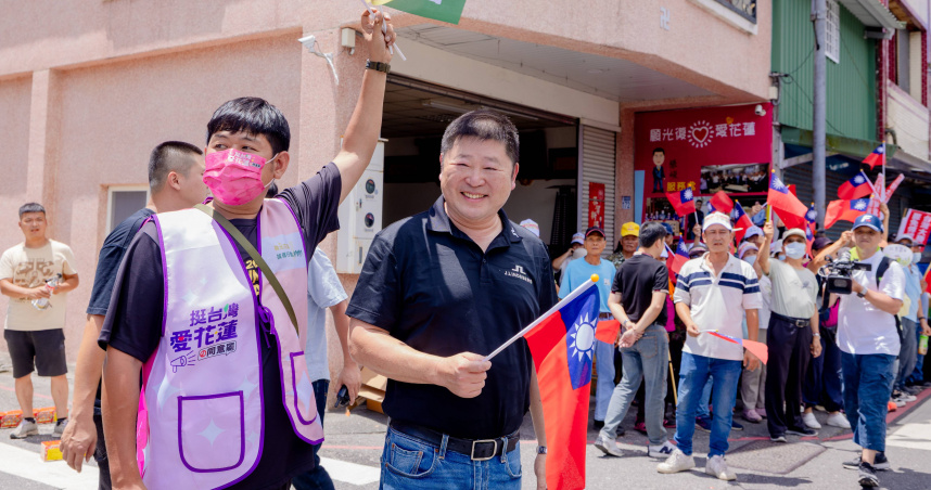 原本為國民黨籍的無黨籍花蓮縣議長張峻，日前參加綠營及罷團聯袂舉行的「護國大繞境」挺罷免活動，讓傅崐萁陣營也繃緊神經，小心提防（圖／反共護台聯盟提供）