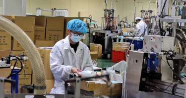 好消息!「郭董牌口罩」來了 單日可產100萬片