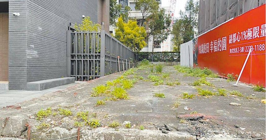 新北市府經管市有公務用、公共用及非公用房地計11.9萬筆、面積8739萬平方公尺、帳列價值高達4兆7188億元。（圖／新北市財政局提供／中國時報高鈞麟新北傳真）