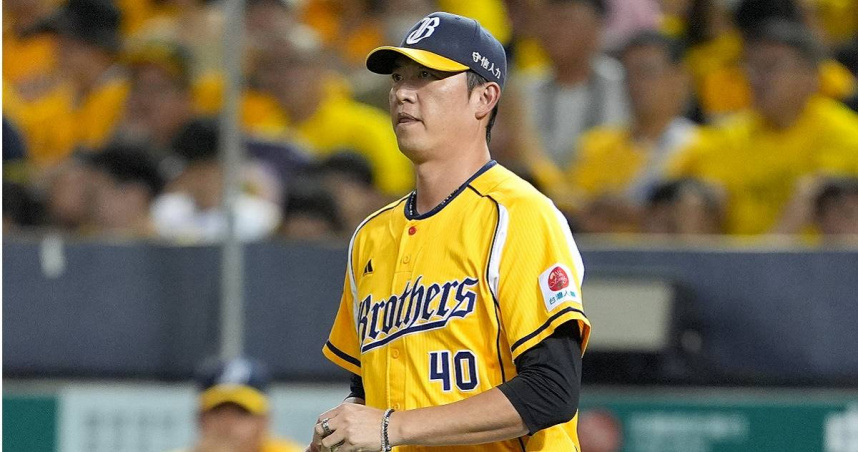 王建民傳出當兵投手榴彈丟出71公尺。（圖／報系資料照）